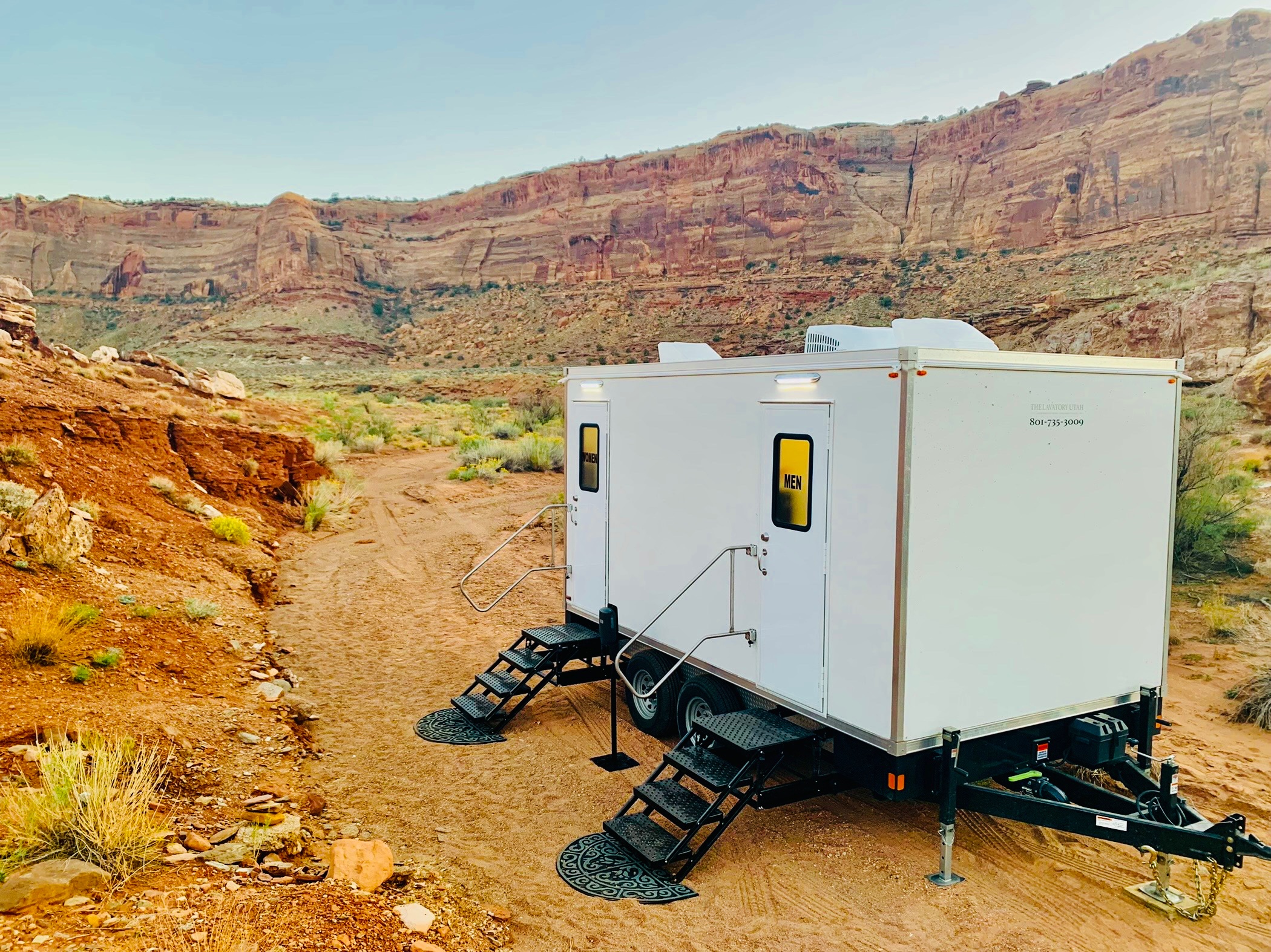 How Far In Advance Should I Book A Restroom Trailer For An Event In San Francisco?